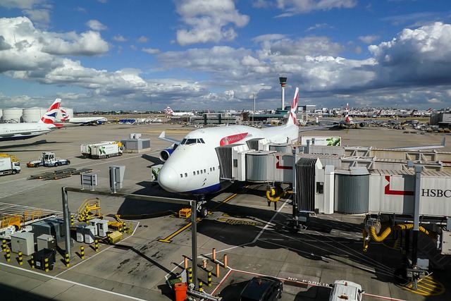 londra aeroporto Gatwick partenze aeroporto Gatwick partenze londra regno unito